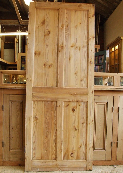 Reclaimed Pine Victorian Internal Door