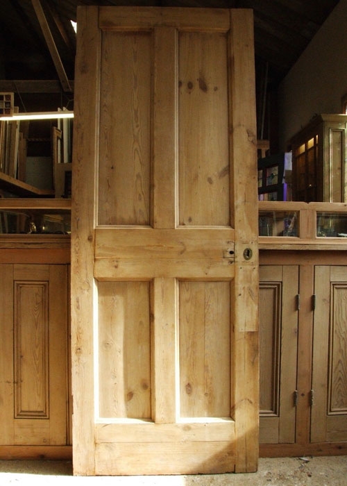 Reclaimed Pine Victorian Internal Door